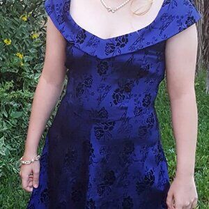 1950s Style Blue Floral Prom Dress